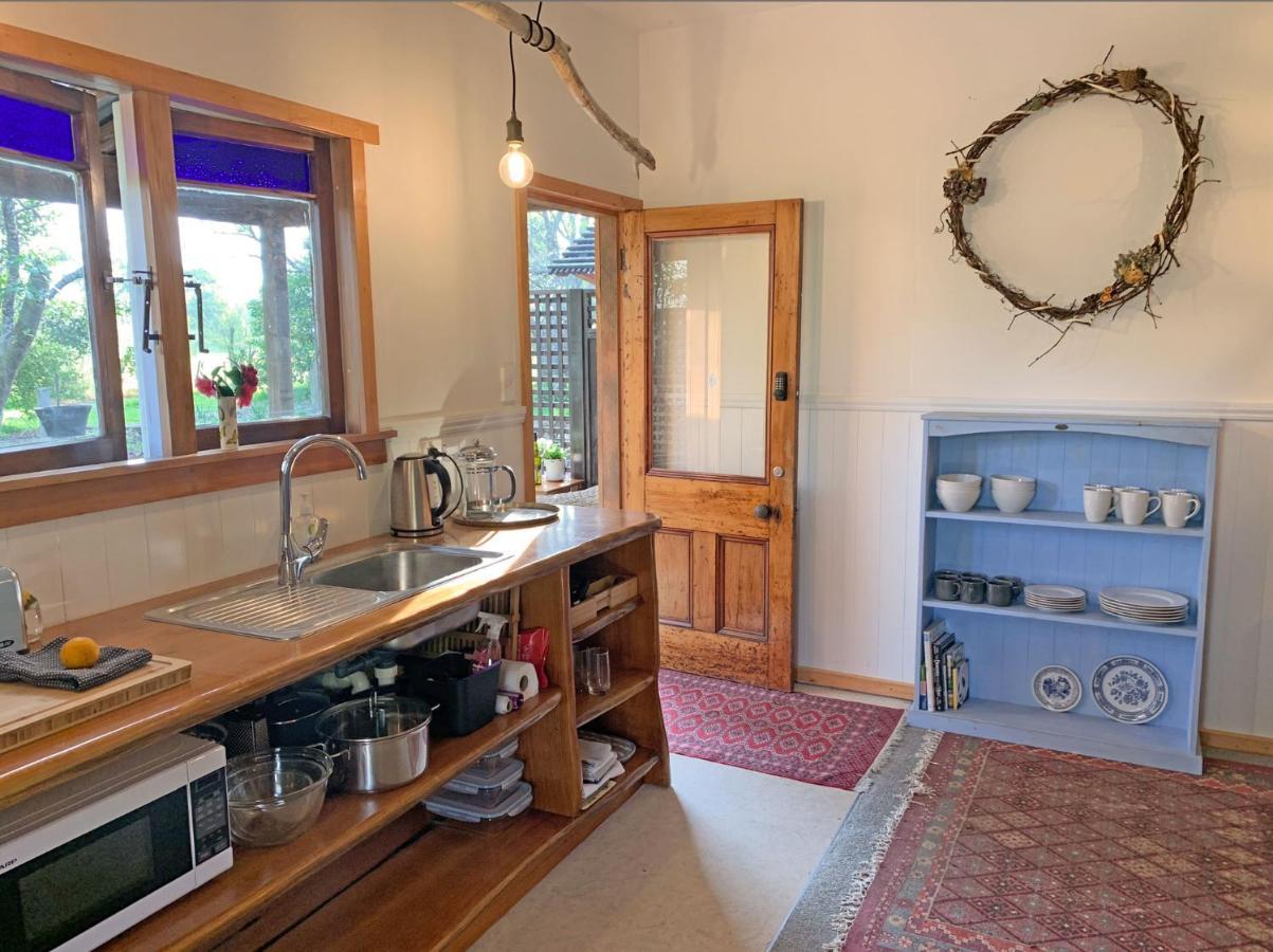 Quail Farm, Colonial Charm Bed & Breakfast Nelson Dış mekan fotoğraf